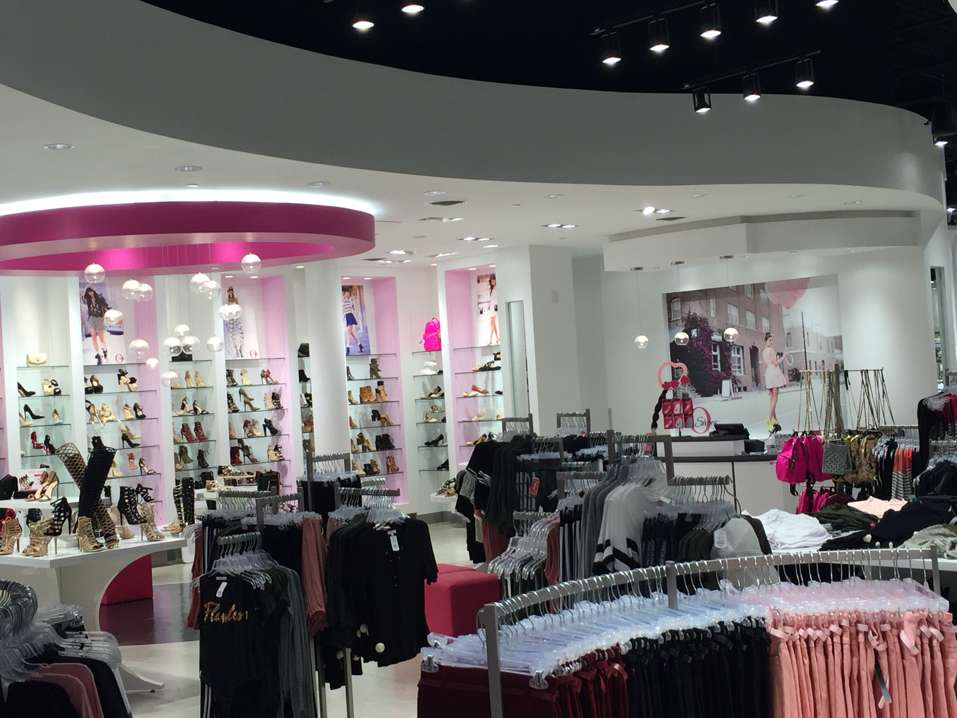 A'GACI retail interior